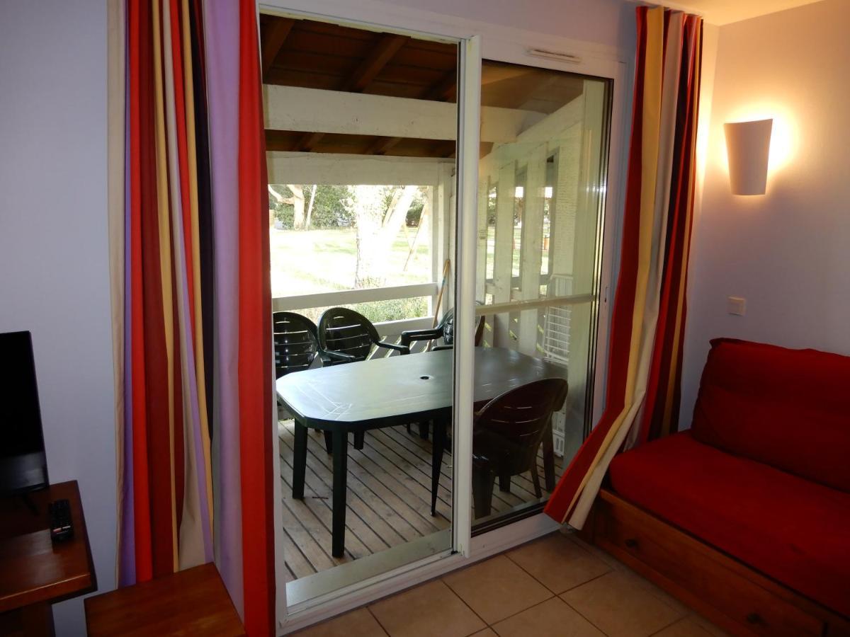 Appartement Au Domaine Du Golf Dans Residence De Vacance Мольез-е-Маа Экстерьер фото